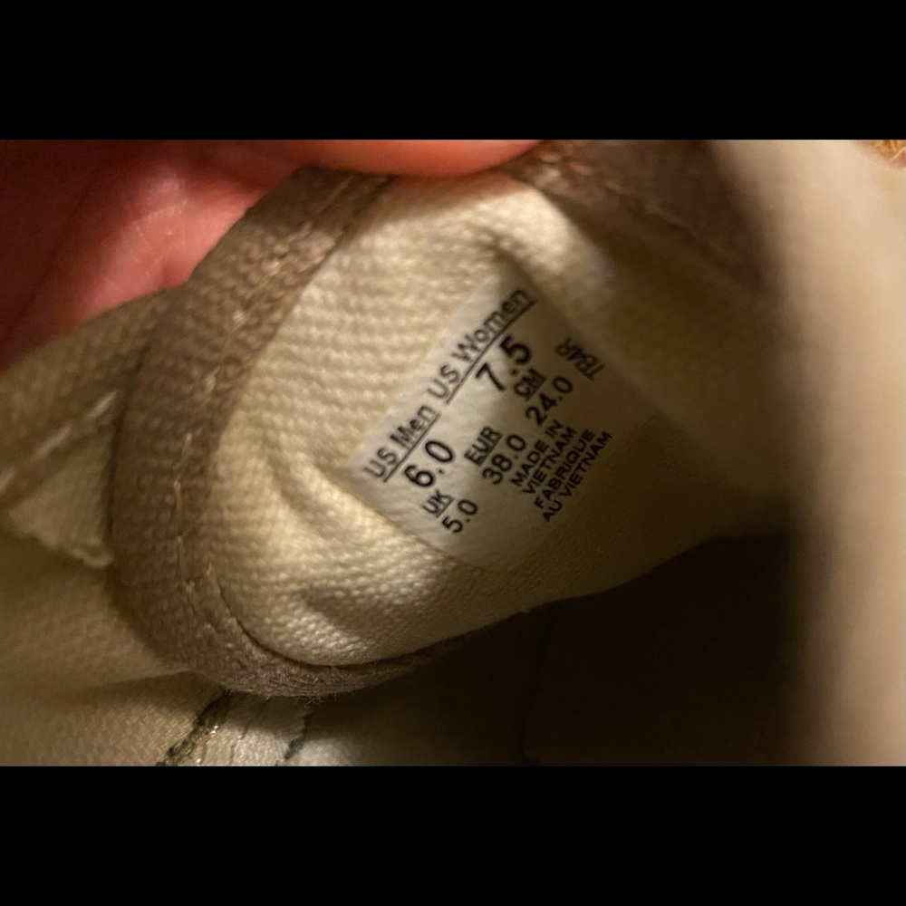 Nude vans - Picture 5 of 5